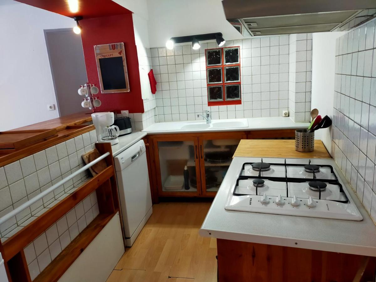 Agreable Appartement De 48 M² En Rdc ラ・ブルブール エクステリア 写真