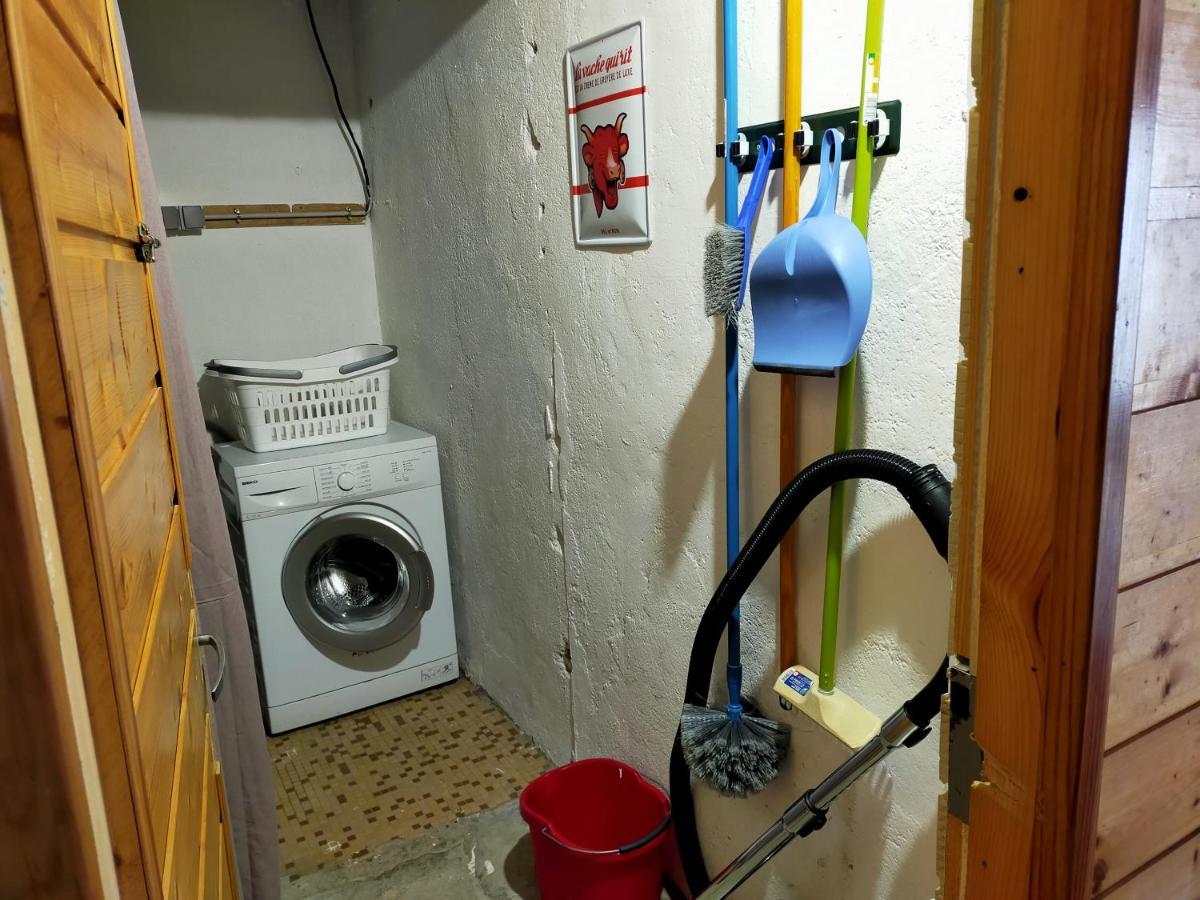 Agreable Appartement De 48 M² En Rdc ラ・ブルブール エクステリア 写真